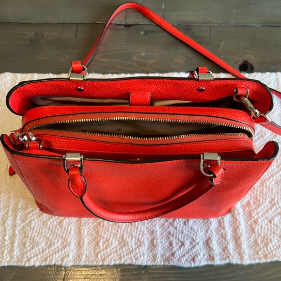 Kate Spade satchel bag - Picture 4 of 7